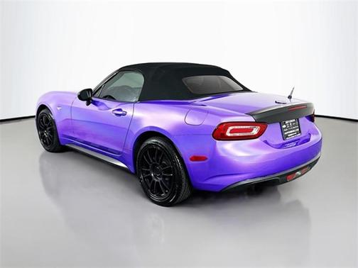 2017 FIAT 124 Spider Classica