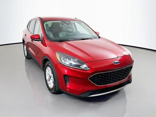 Rapid Red Metallic Tinted Clearcoat 2020 Ford Escape SE