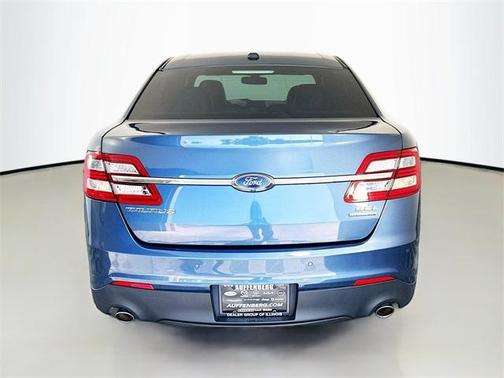 2018 Ford Taurus SEL