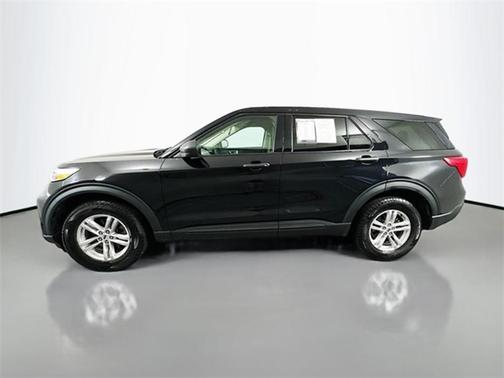2022 Ford Explorer Base