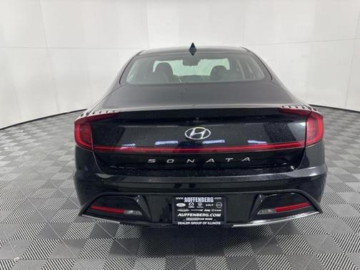 2020 Hyundai SONATA SE