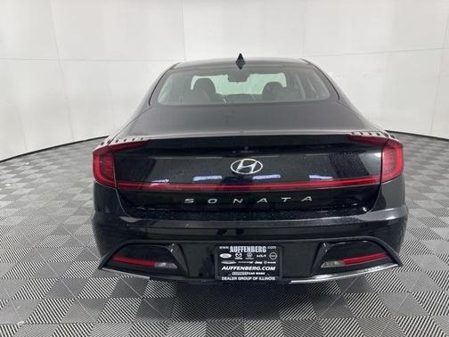 2020 Hyundai SONATA SE
