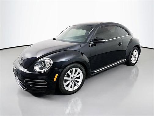 2018 Volkswagen Beetle 2.0T SE