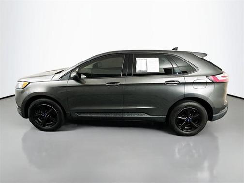 2019 Ford Edge SE