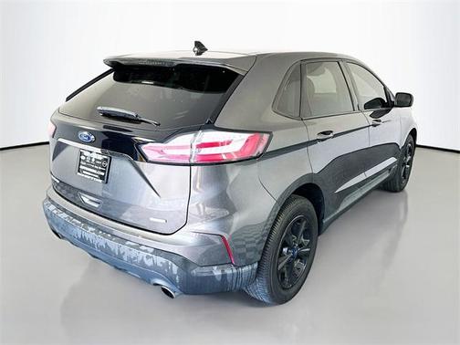 2019 Ford Edge SE