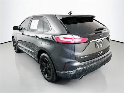 2019 Ford Edge SE