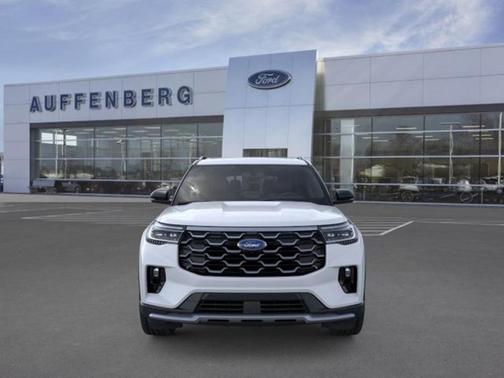 Space White Metallic 2026 Ford Explorer Platinum