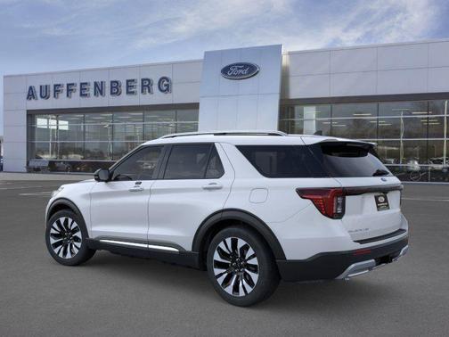 Space White Metallic 2026 Ford Explorer Platinum