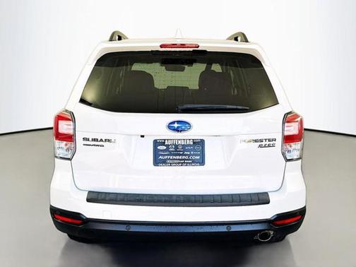 Crystal White Pearl 2017 Subaru Forester 2.5i Touring
