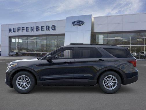 Black Metallic 2026 Ford Explorer Active
