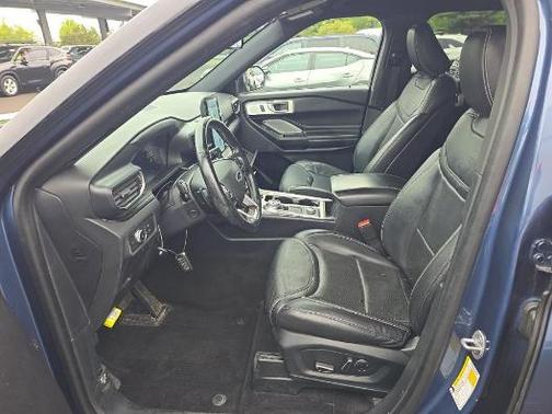 Blue Metallic 2020 Ford Explorer ST