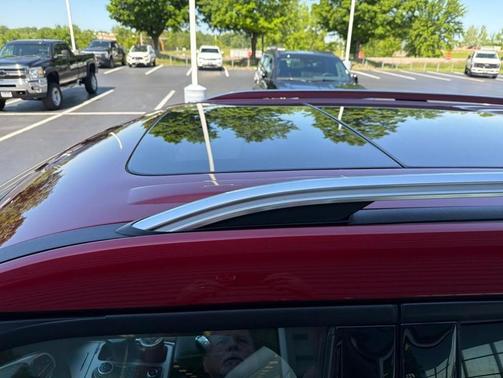 Rapid Red Metallic Tinted Clearcoat 2023 Ford Explorer Limited