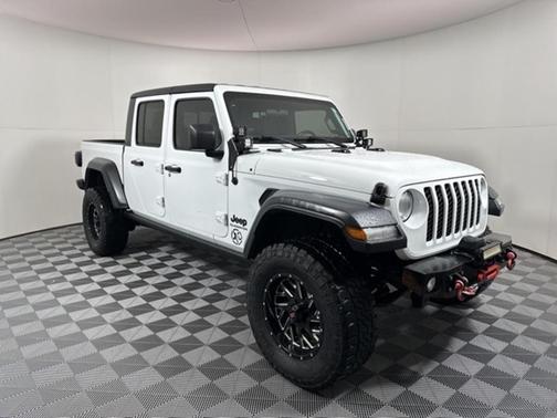 2020 Jeep Gladiator Sport