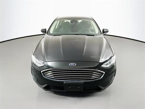 2020 Ford Fusion Hybrid SE