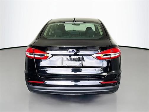 2020 Ford Fusion Hybrid SE
