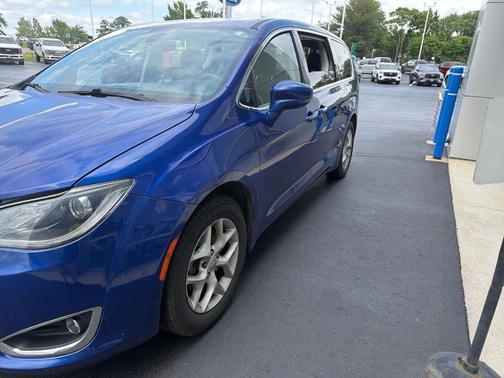 Ocean Blue Metallic 2019 Chrysler Pacifica Touring Plus