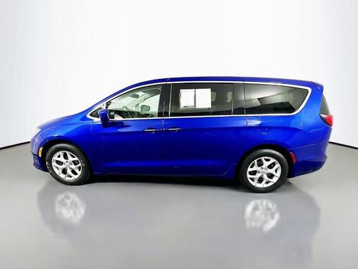 Ocean Blue Metallic 2019 Chrysler Pacifica Touring Plus