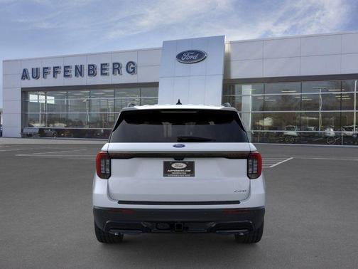 White Metallic 2026 Ford Explorer ST-Line
