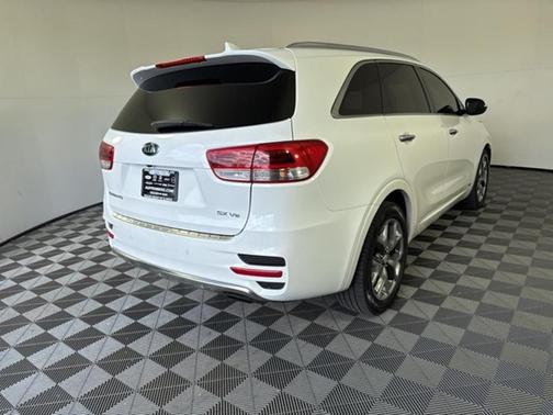 2018 Kia Sorento SX
