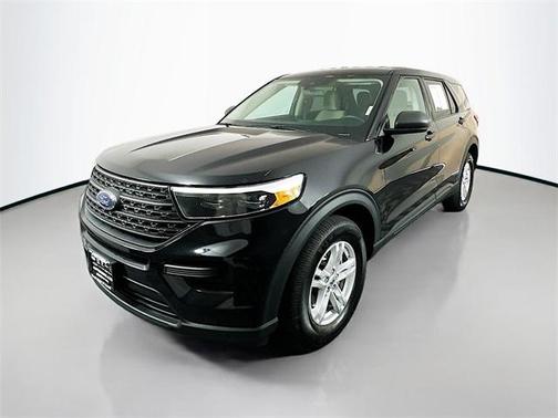 2022 Ford Explorer Base