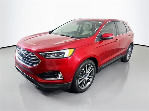 2021 Ford Edge Titanium