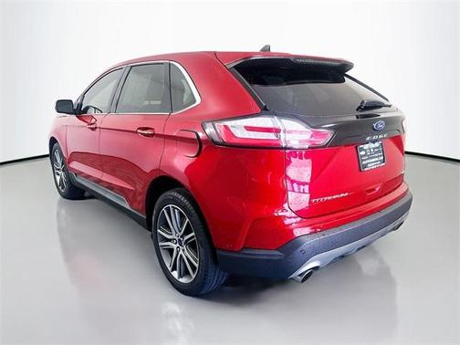2021 Ford Edge Titanium