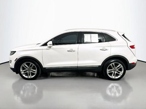 White Platinum Clearcoat Metallic 2019 Lincoln MKC Reserve