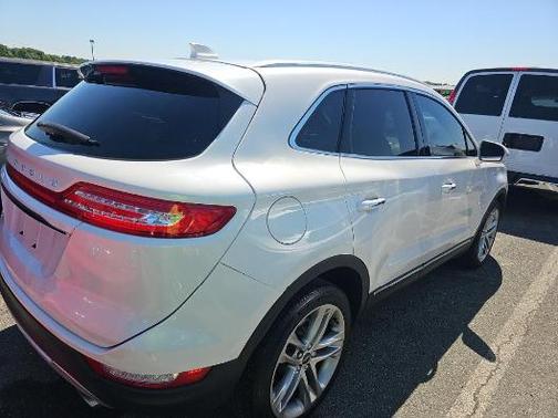 White Platinum Clearcoat Metallic 2019 Lincoln MKC Reserve