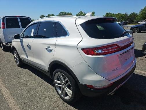 White Platinum Clearcoat Metallic 2019 Lincoln MKC Reserve