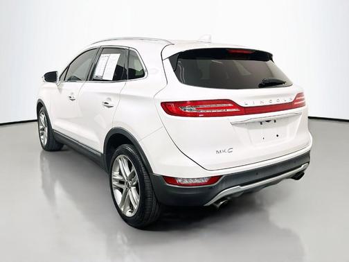 White Platinum Clearcoat Metallic 2019 Lincoln MKC Reserve