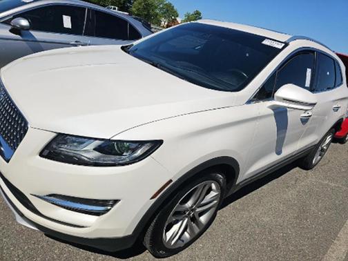 White Platinum Clearcoat Metallic 2019 Lincoln MKC Reserve