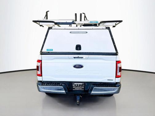 White Metallic 2022 Ford F-150 Lariat