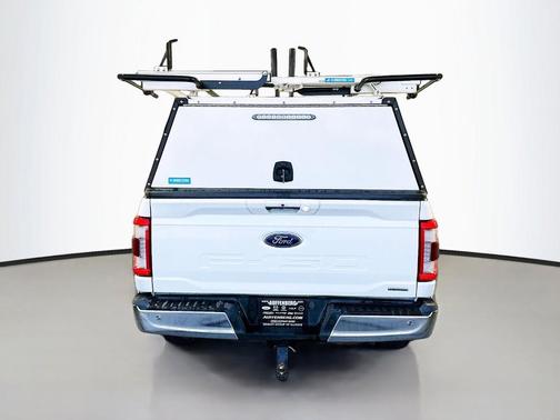 White Metallic 2022 Ford F-150 Lariat