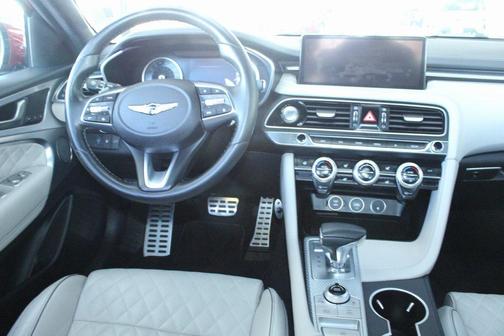 2022 Genesis G70 3.3T AWD