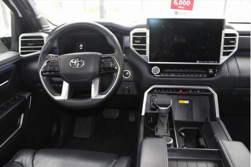 2022 Toyota Tundra Platinum