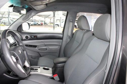 2014 Toyota Tacoma Base