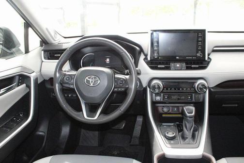 2020 Toyota RAV4 Hybrid Limited