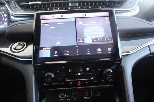 2022 Jeep Grand Cherokee 4xe Trailhawk