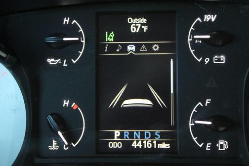 2022 Toyota Sequoia SR5