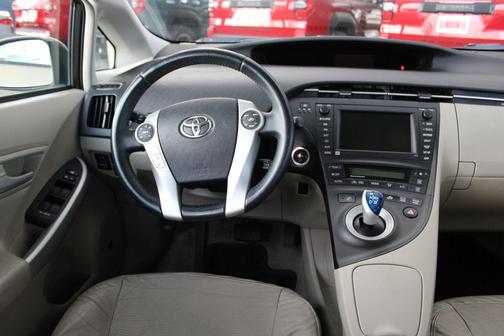 2010 Toyota Prius IV
