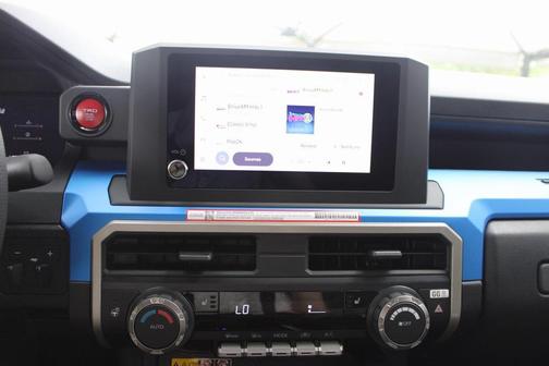 2025 Toyota Tacoma TRD Off Road