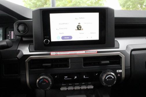 2025 Toyota Tacoma SR5