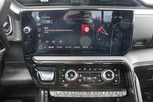 2024 GMC Sierra 2500 AT4X