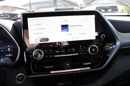 2026 Toyota Highlander Platinum