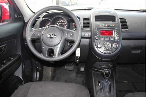 2013 Kia Soul Base