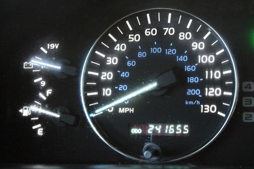 2003 Lexus LX 470 Base