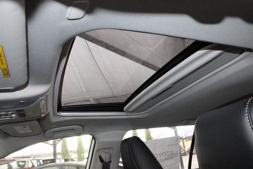 2025 Toyota RAV4 Hybrid XLE Premium