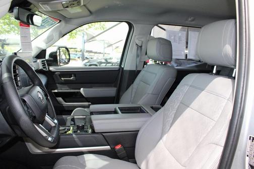 2023 Toyota Tundra Hybrid Limited
