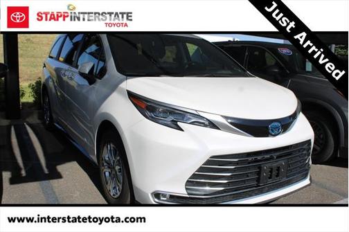 2024 Toyota Sienna Platinum 7 Passenger