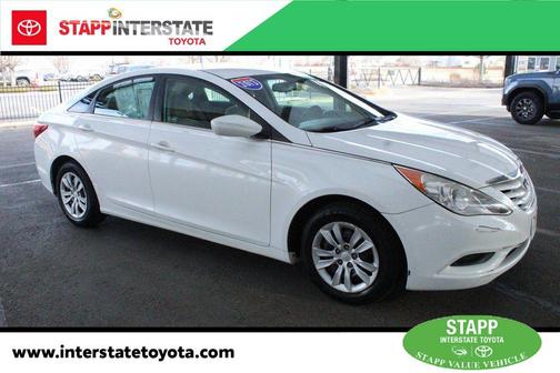2013 Hyundai SONATA GLS